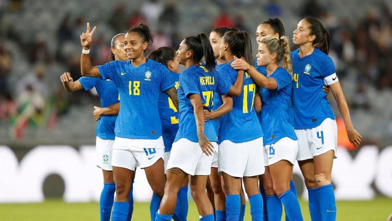 Seleção Brasileira feminina vence Argentina por 3 a 0 na estreia