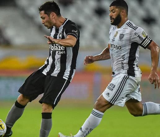 Botafogo x Athletico PR: onde assistir, escalações e horário do jogo pelo  Brasileirão