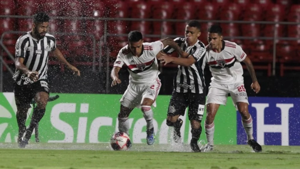 São Paulo x Santos: prováveis escalações, desfalques e onde assistir