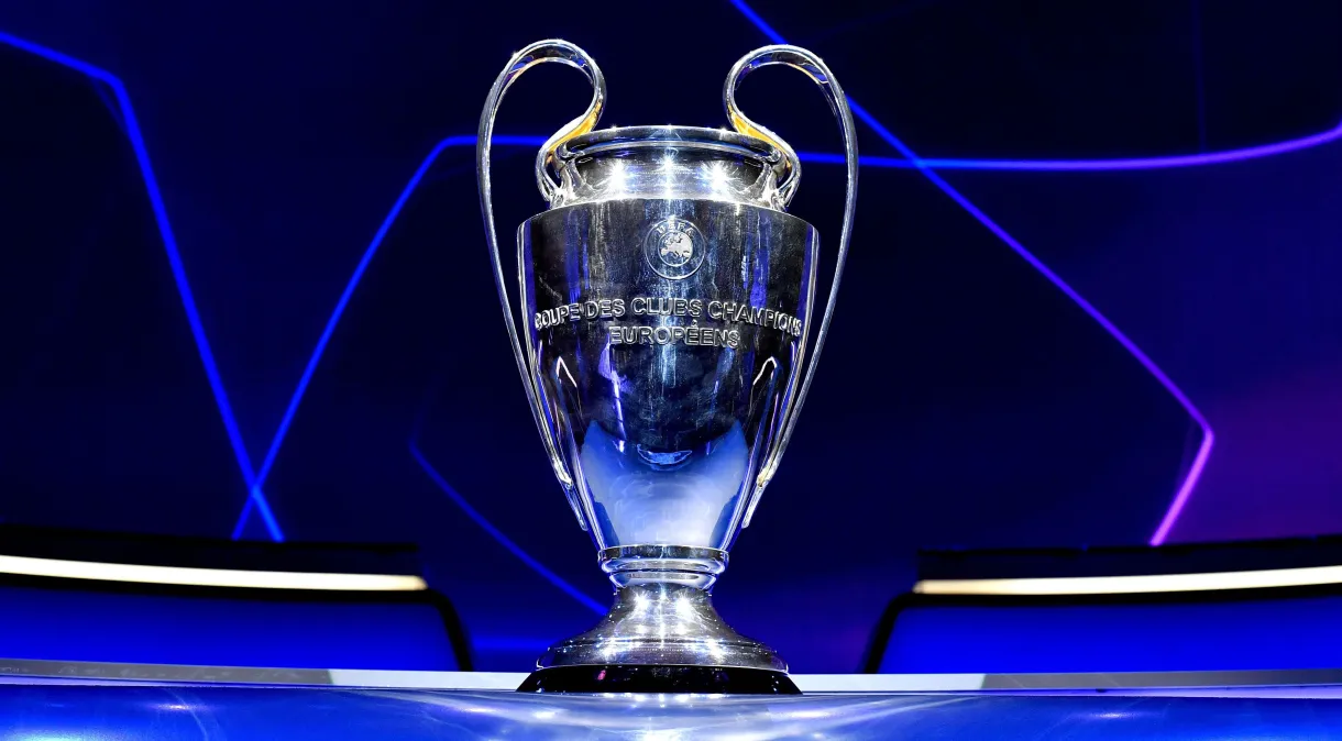 Uefa define data para sorteio da fase final da Champions League