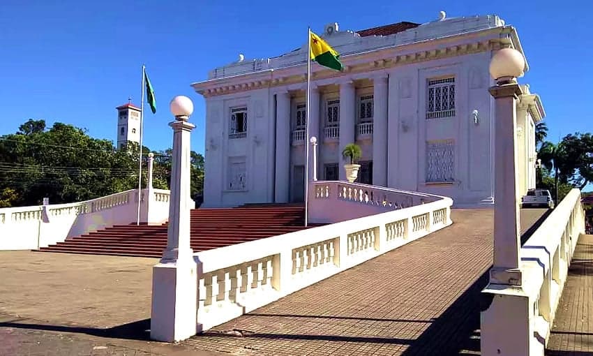 palacio outra