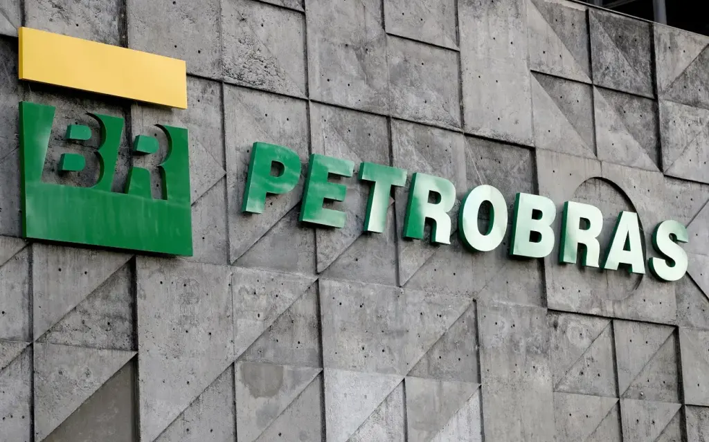 2024 04 17t213037z 1 lynxnpek3g0y9 rtroptp 4 energia petrobras pietro devolta