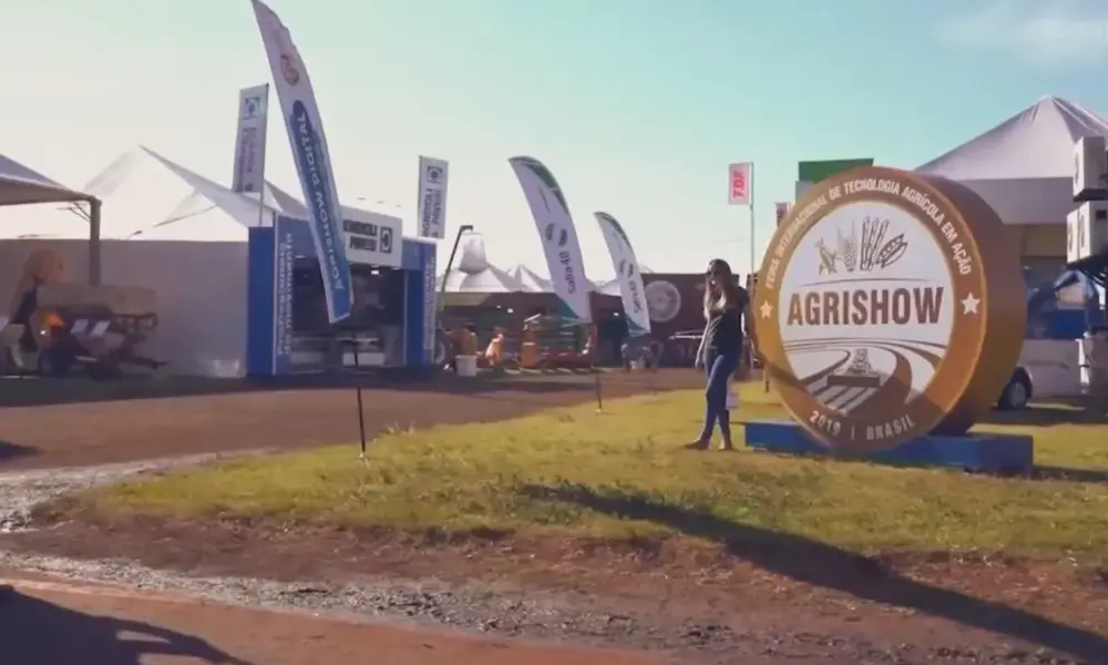 ed 360 240422 il agrishow frame 1730