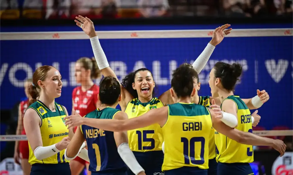 selecao fem volei 3 x 1 polonia lnv 2024