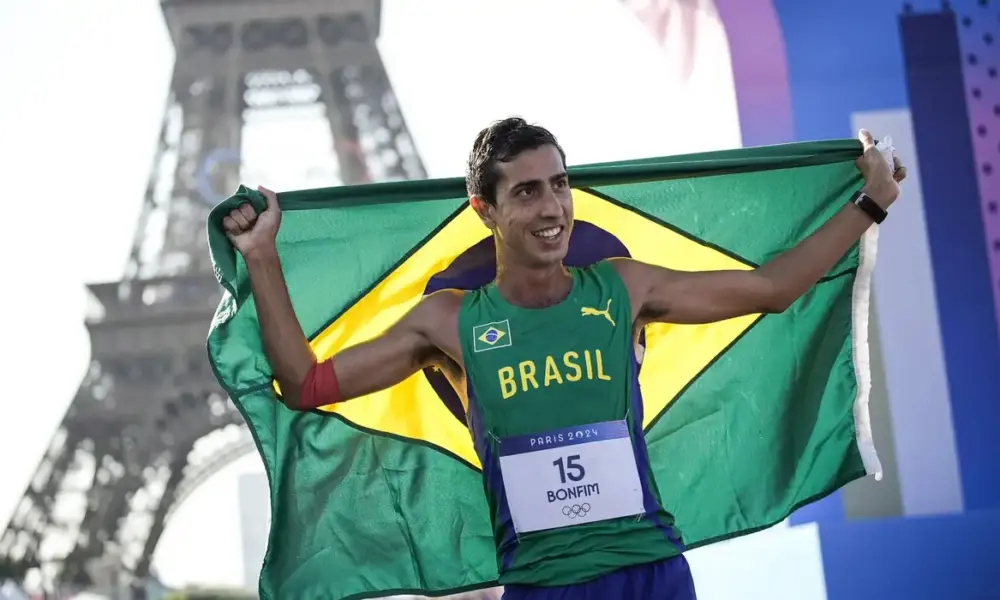 caio bonfim prata marcha atletica paris