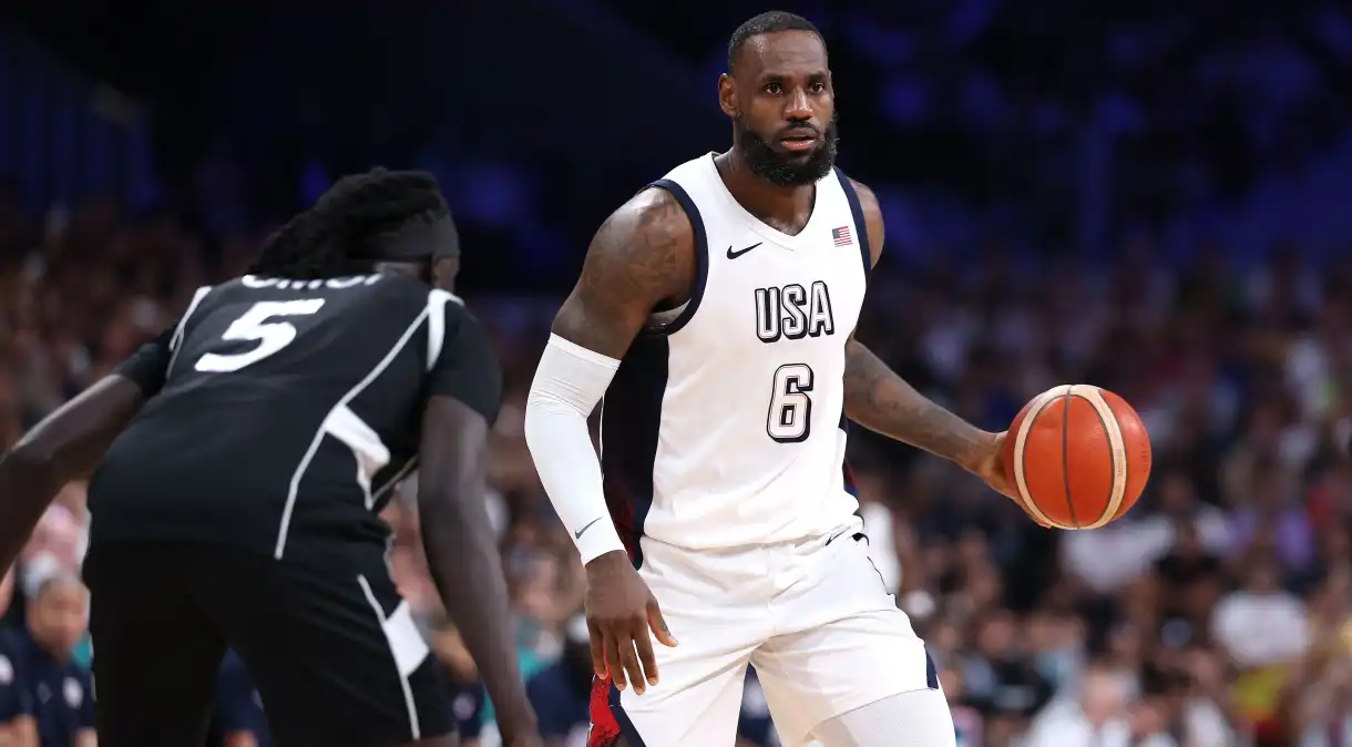 lebron james basquete paris 2024 e1722859635777