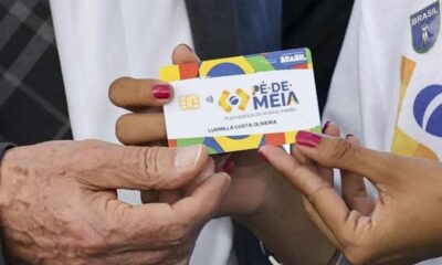 programa pe de meia vai beneficiar estudantes da rede publica 1712249733845 v2 900x506